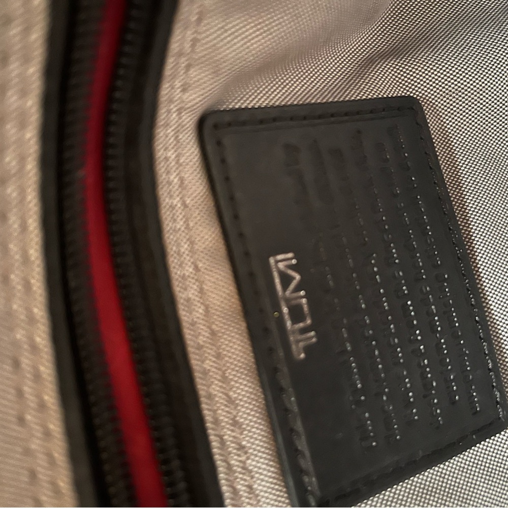 Tumi bag - Picture 3 of 4